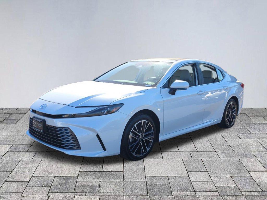 Used 2025 Toyota Camry XLE Sedan