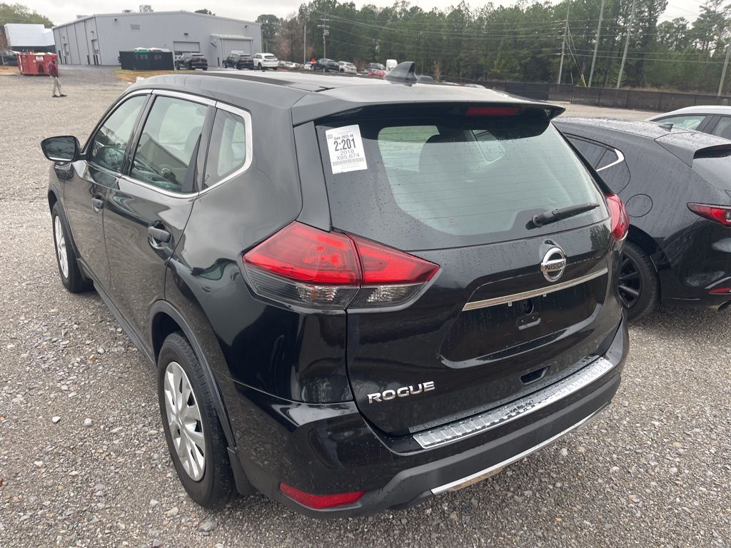 2018 Nissan Rogue S photo 4