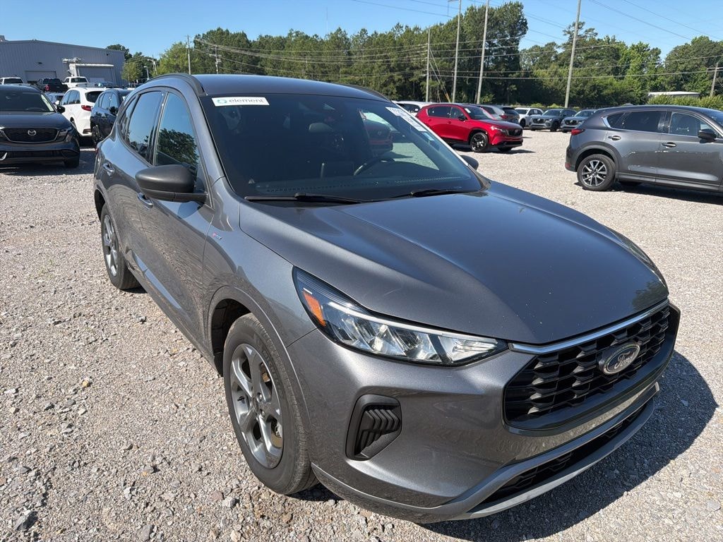Used 2024 Ford Escape Hybrid ST-Line SUV