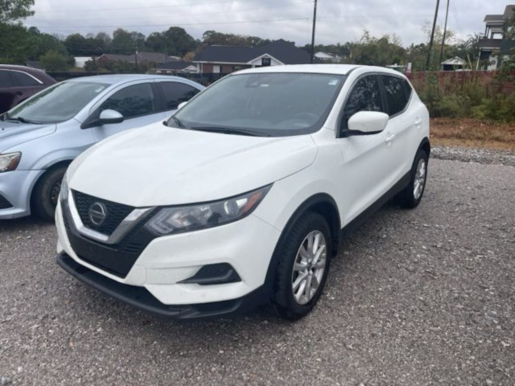 Used 2022 Nissan Rogue Sport S SUV