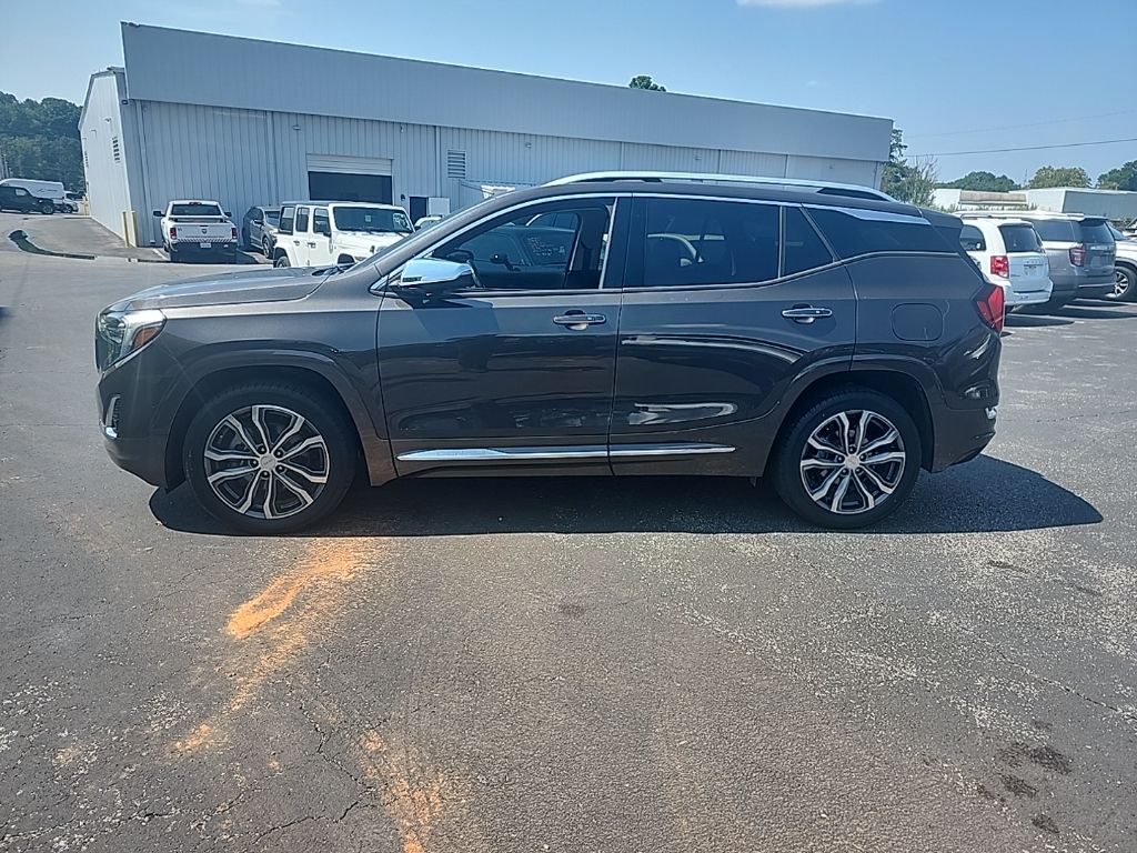 2020 Gmc Terrain Denali photo 3
