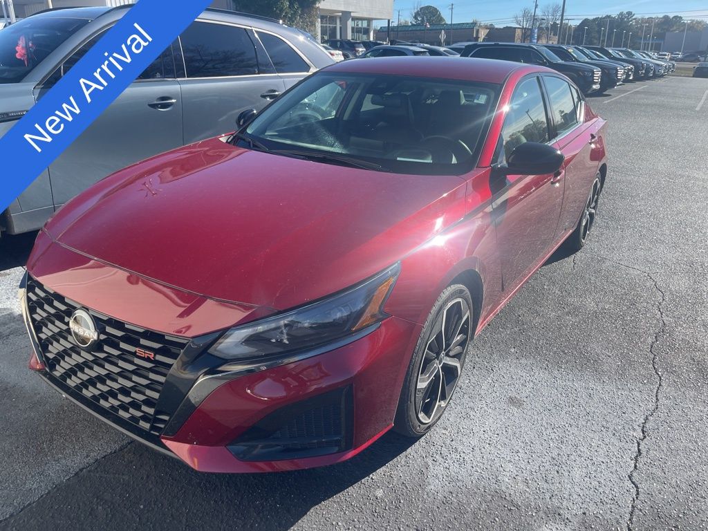 2024 Nissan Altima SR