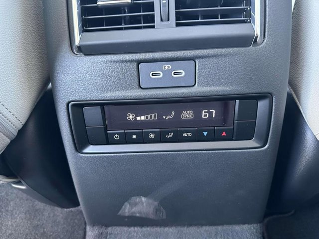 2024 Mazda CX-90 Preferred Package - Photo 26