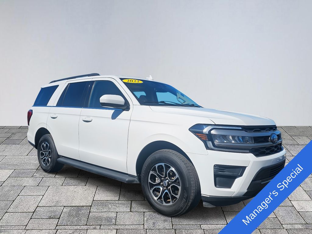 2022 Ford Expedition XLT's photo