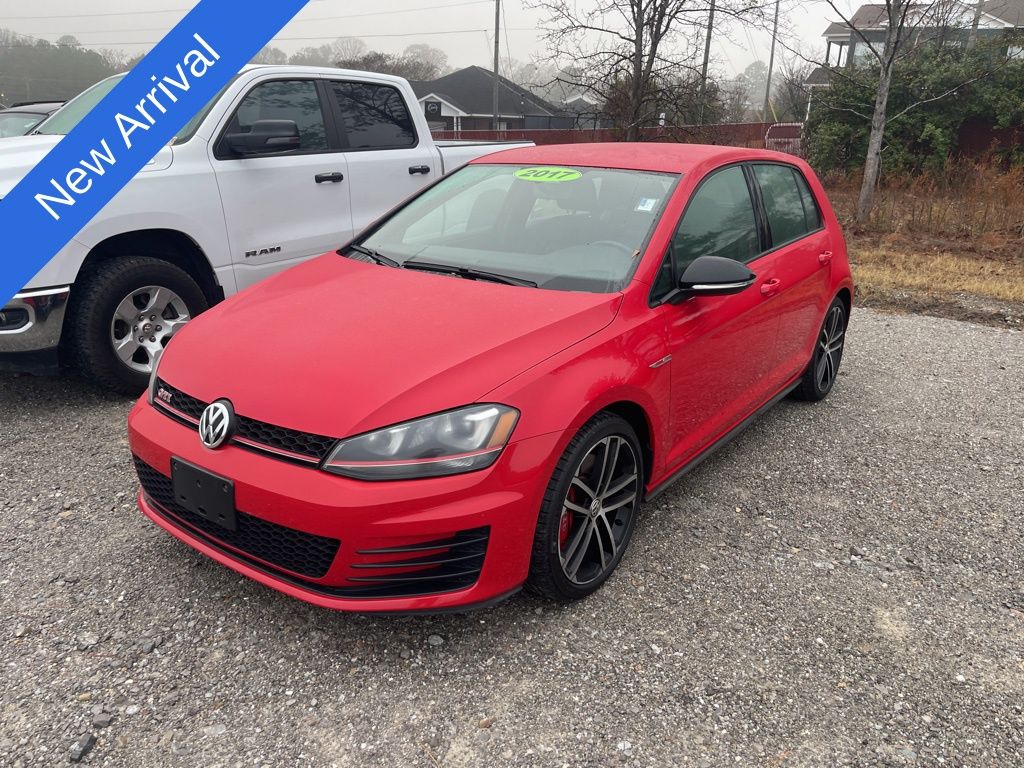 2017 Volkswagen Golf GTI Sport's photo