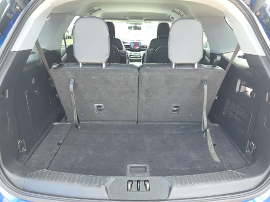 Used 2022 Ford Explorer XLT SUV