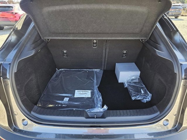 2026 Mazda CX-30 Premium - Photo 9