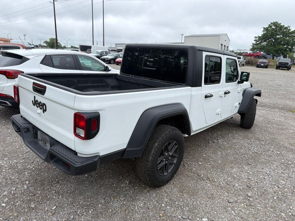 Used 2025 Jeep Gladiator Sport S Truck