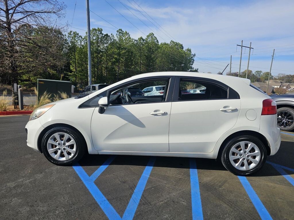 Used 2013 Kia Rio LX Hatchback