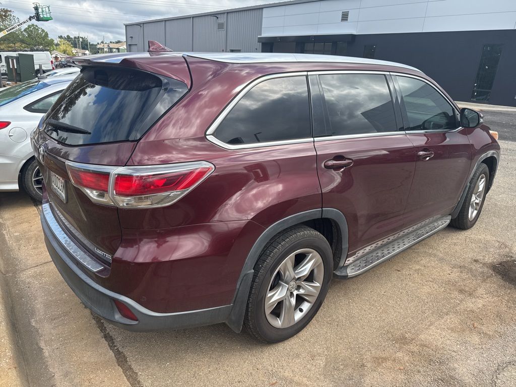 2016 Toyota Highlander Limited photo 4