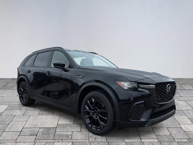 2026 Mazda CX-70 Preferred Package's photo