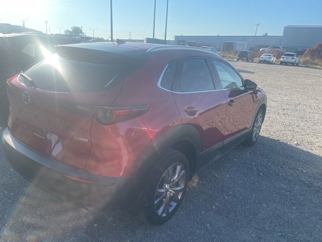 2021 Mazda CX-30 Premium photo 3