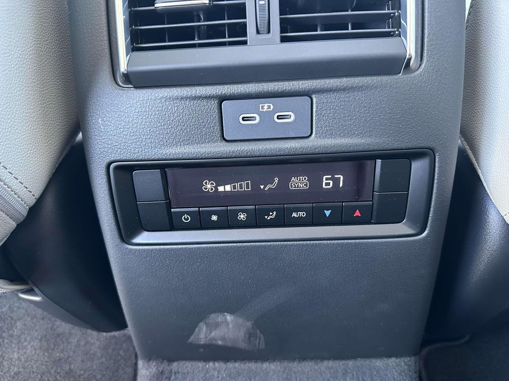 2024 Mazda CX-90 Preferred Package - Photo 26