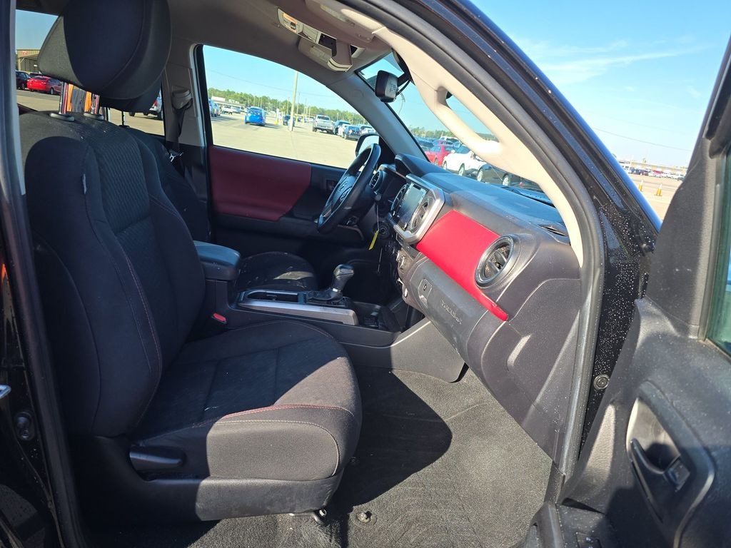 Used 2022 Toyota Tacoma SR5 Truck