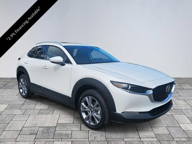 2025 Mazda CX-30 Premium's photo