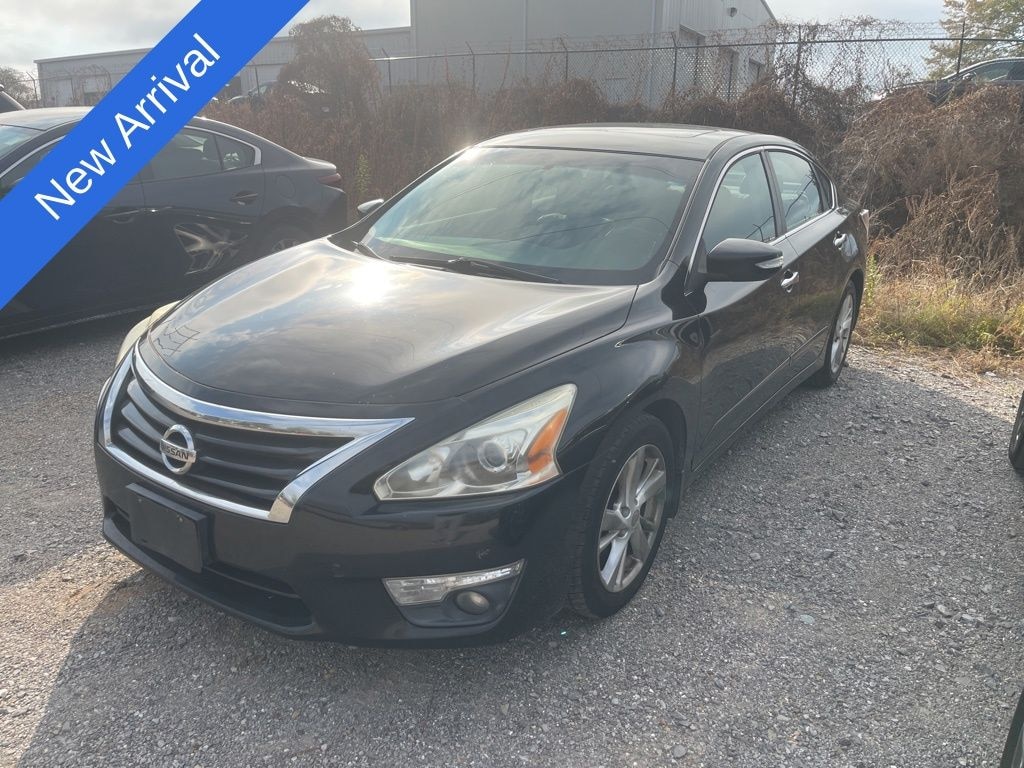Used 2014 Nissan Altima 2.5 SL Sedan