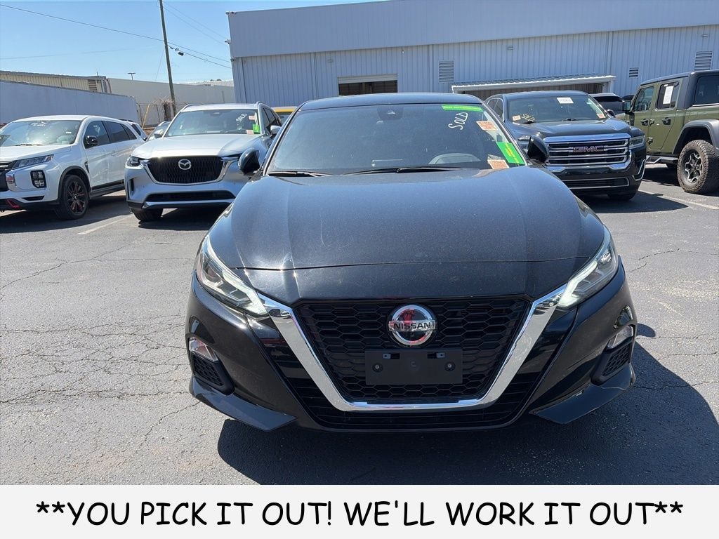 Used 2020 Nissan Altima 2.5 SR Sedan