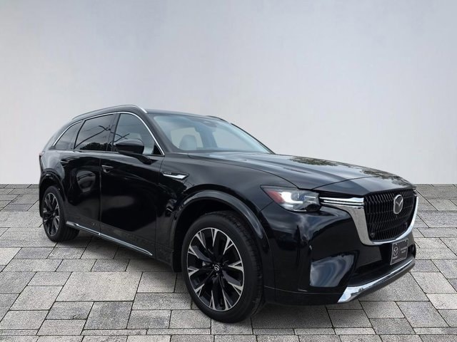 2025 Mazda CX-90 Premium Plus Package's photo