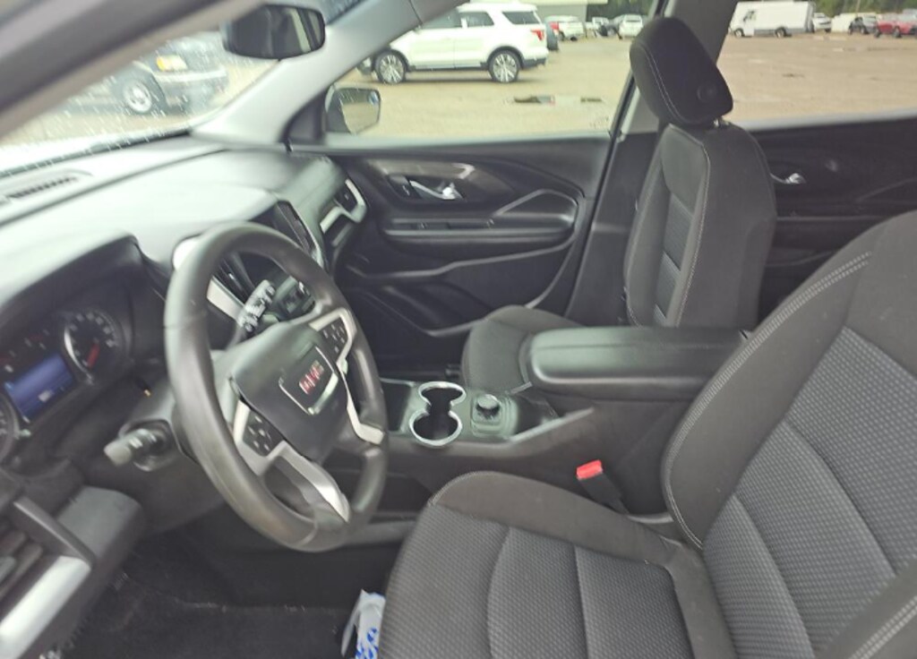 Used 2022 GMC Terrain SLE SUV