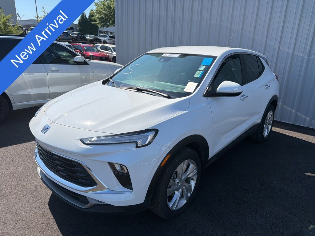 2024 Buick Encore GX Preferred's photo