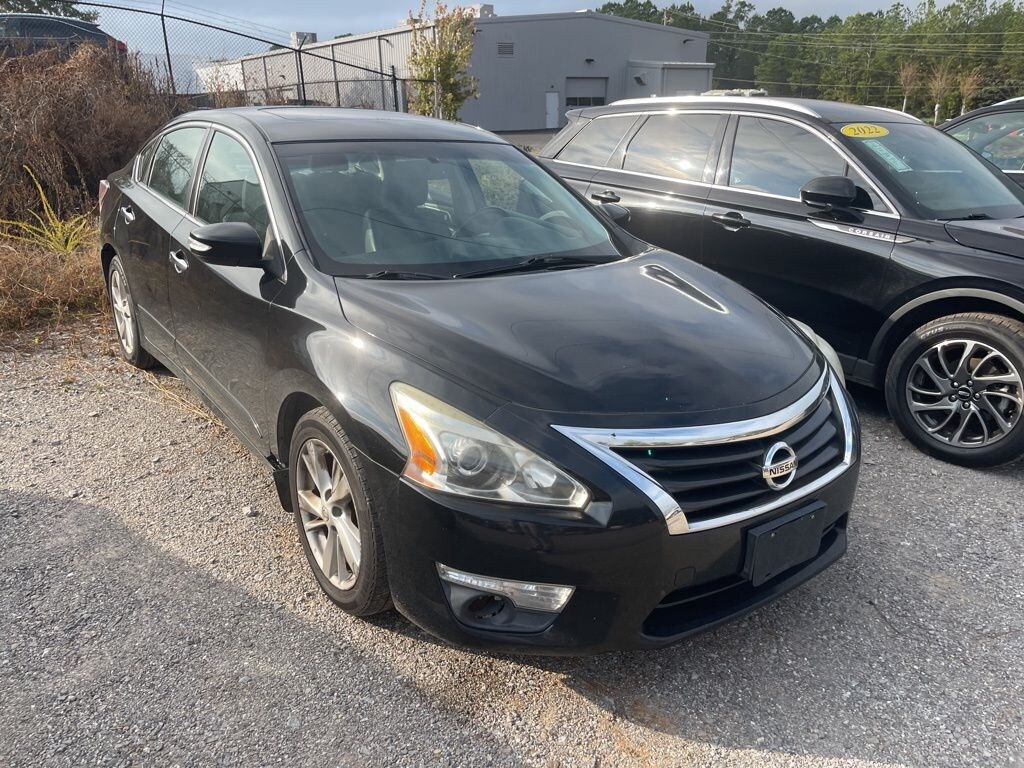 Used 2014 Nissan Altima 2.5 SL Sedan
