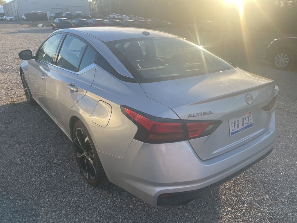 Used 2024 Nissan Altima 2.5 SR Sedan