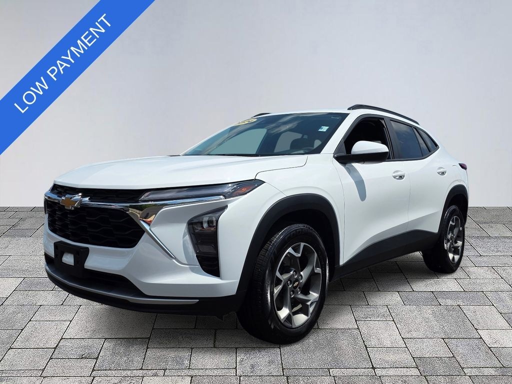 Used 2024 Chevrolet Trax LT SUV