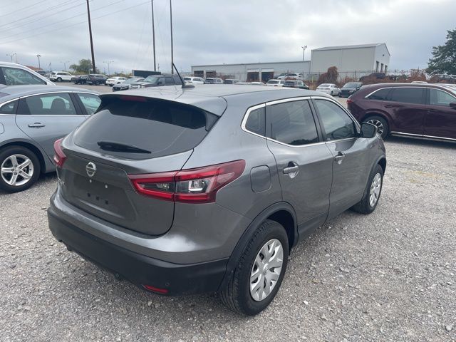 2020 Nissan Rogue Sport S photo 3