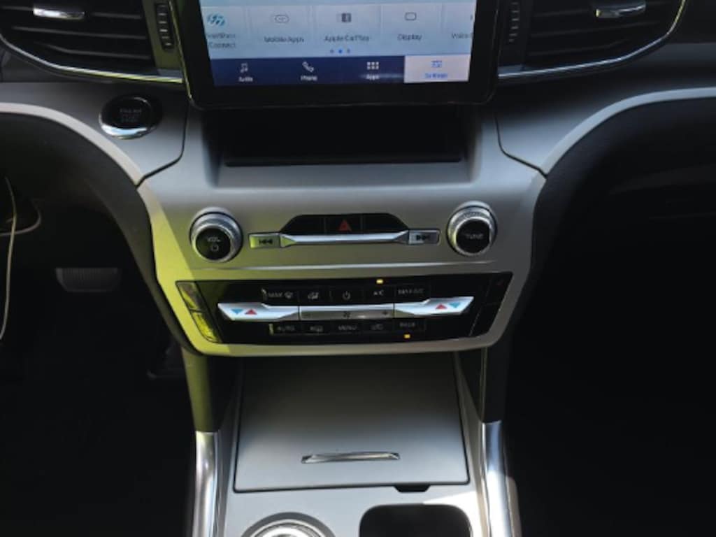 Used 2022 Ford Explorer XLT SUV