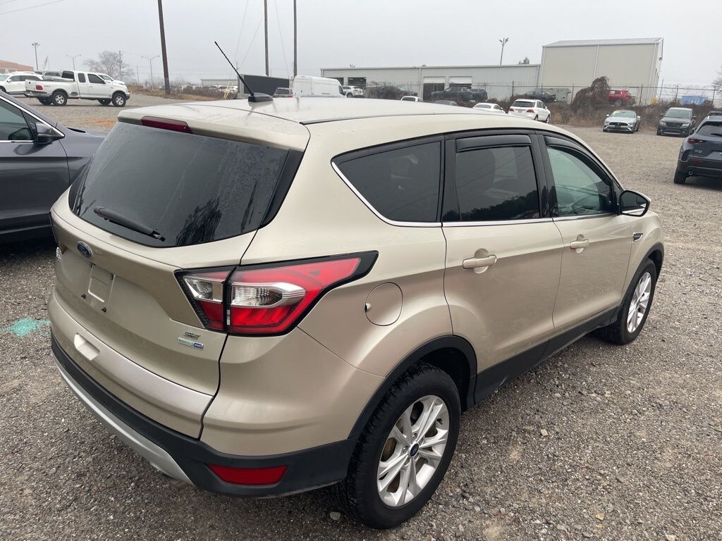 Used 2017 Ford Escape SE SUV