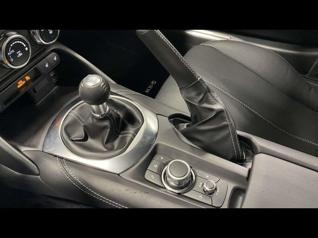 2025 Mazda MX-5 Miata RF Grand Touring - Photo 20