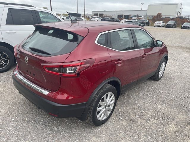 2020 Nissan Rogue Sport S photo 3