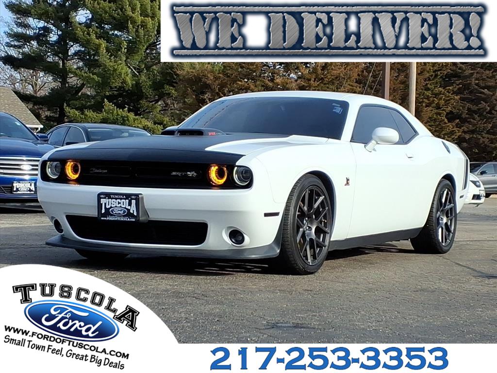 2016 Dodge Challenger Scat Pack's photo