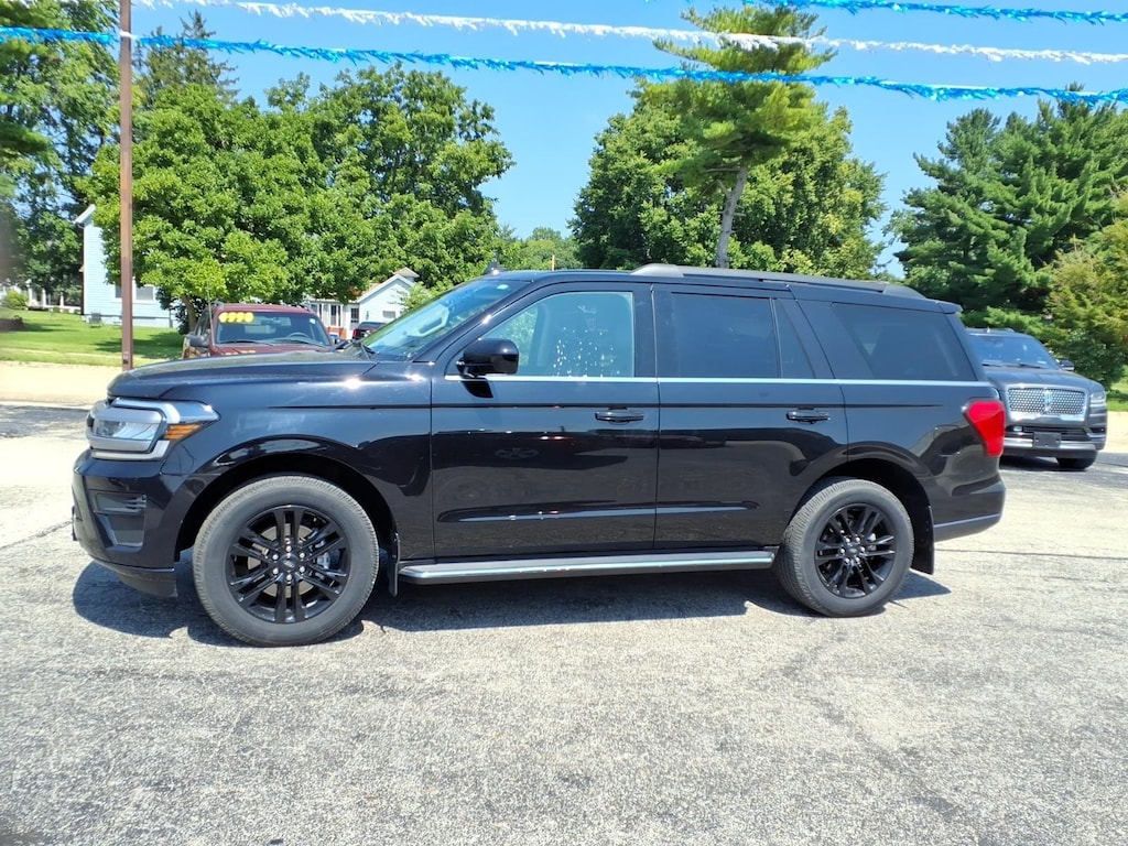 Used 2023 Ford Expedition XLT SUV