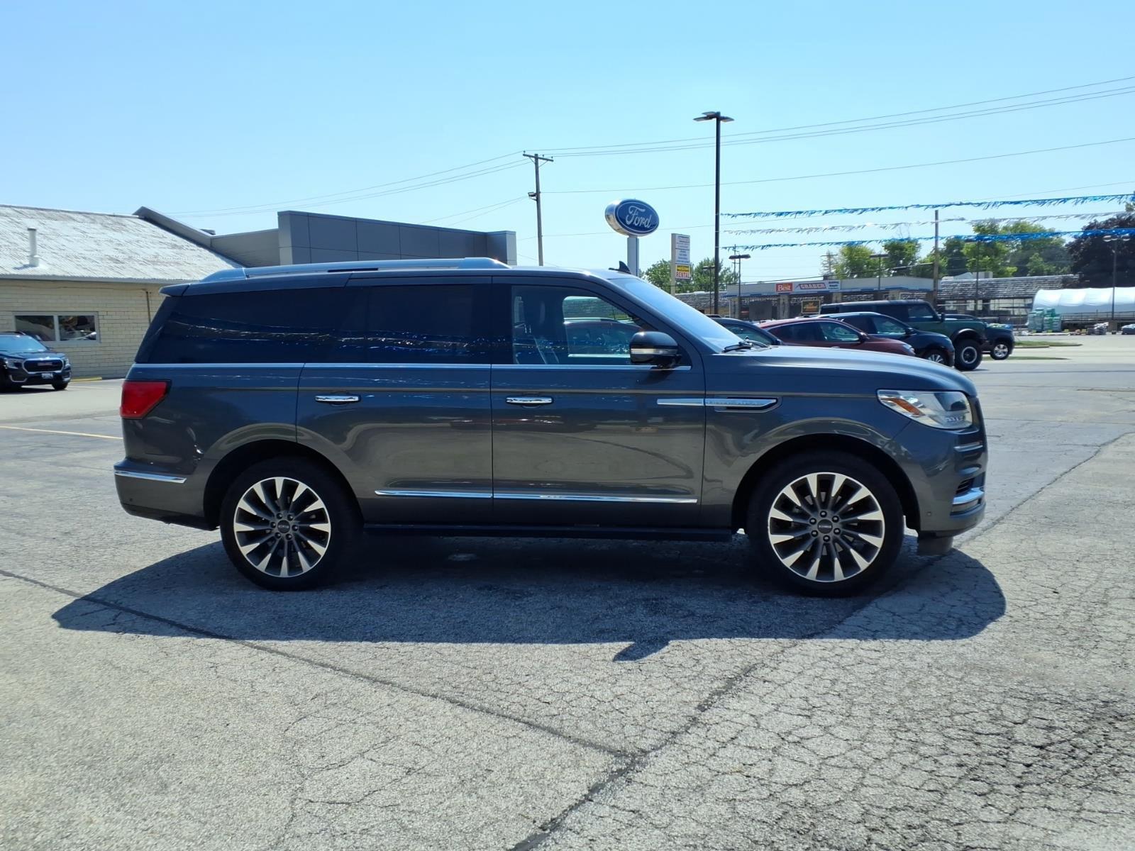 2018 Lincoln Navigator Select - Photo 16