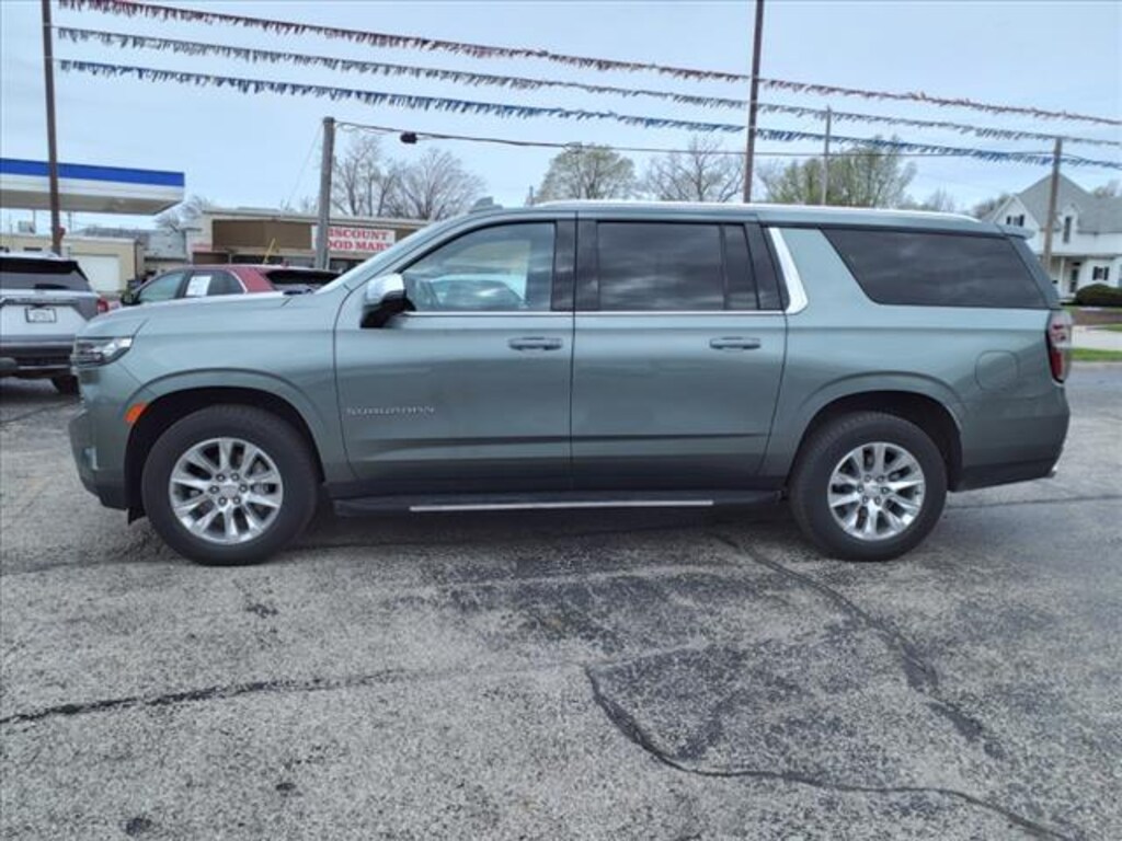 Used 2023 Chevrolet Suburban For Sale at Ford of Tuscola VIN 1GNSKFKDXPR279864