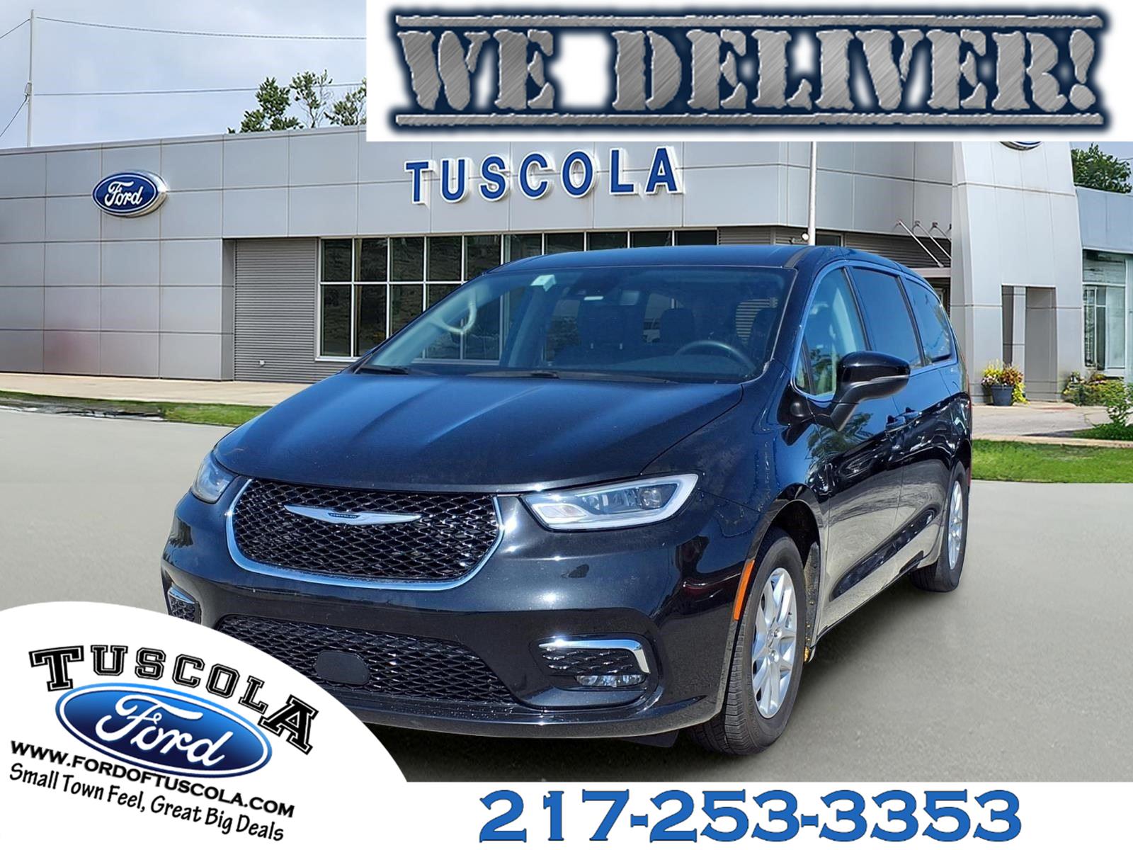 2023 Chrysler Pacifica Touring L's photo