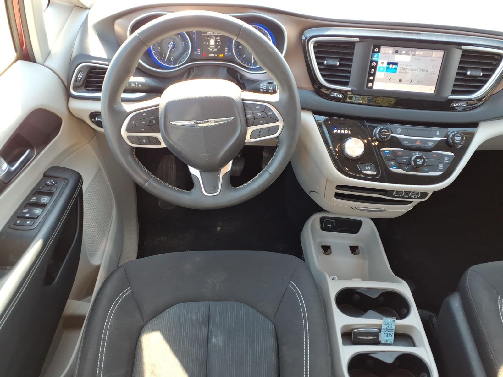 Used 2023 Chrysler Voyager LX LX FWD