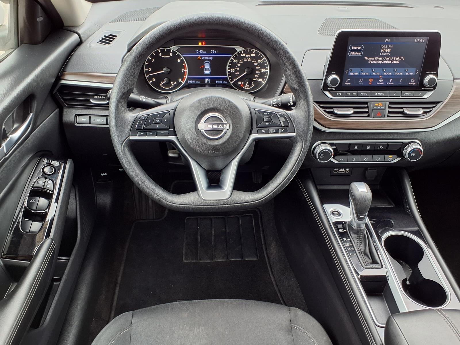 Used 2023 Nissan Altima SV with VIN 1N4BL4DV4PN373994 for sale in Tuscola, IL
