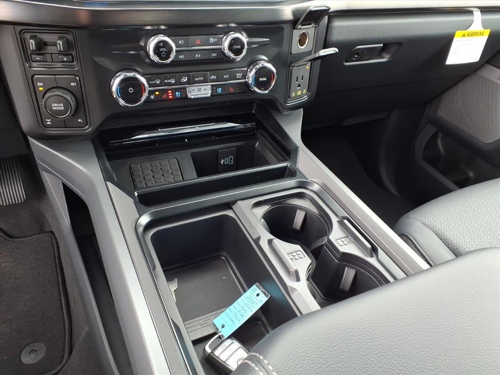 2026 Ford F-350 Super Duty Lariat - Photo 10