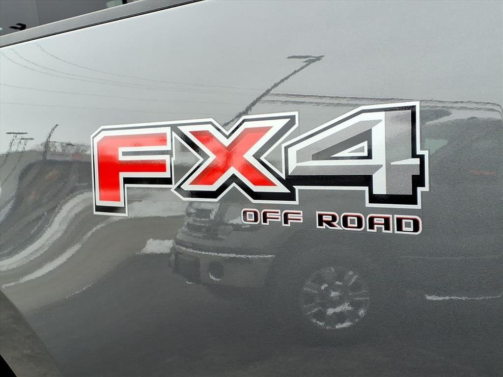 2026 Ford F-350 Super Duty Lariat - Photo 12