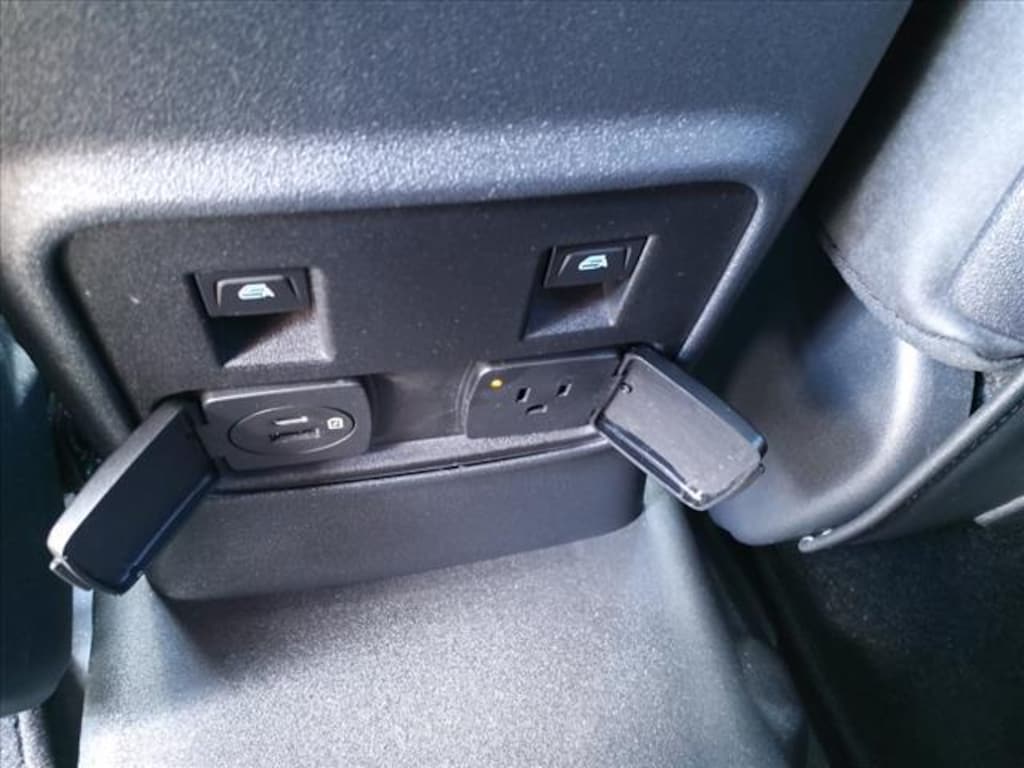 Used 2023 Ford Bronco For Sale at Ford of Tuscola VIN 1FMEE5DP1PLB65376