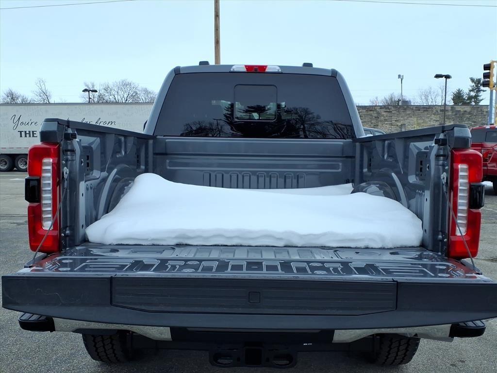2026 Ford F-350 Super Duty Lariat - Photo 13