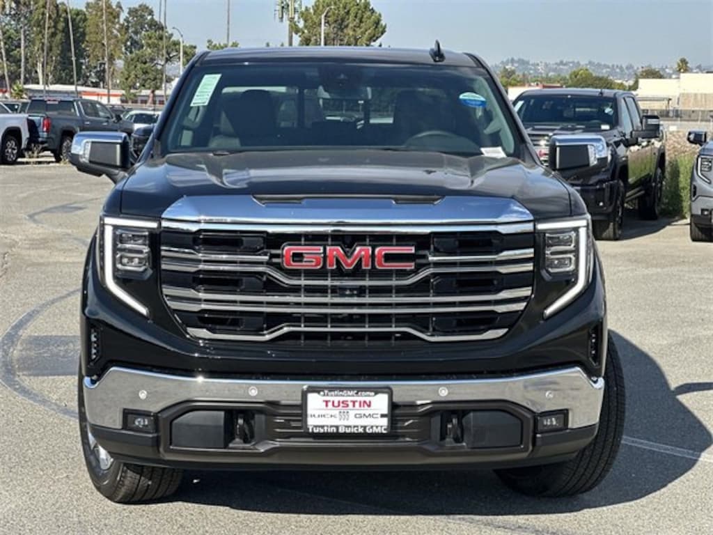 New 2026 GMC Sierra 1500 SLT Truck