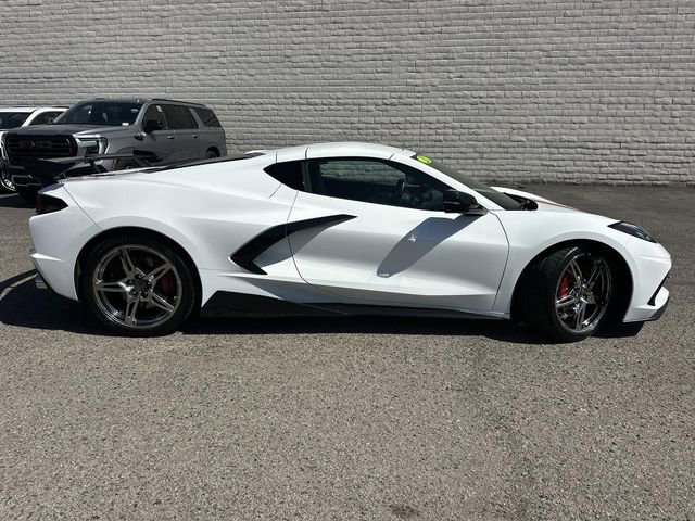 2021 Chevrolet Corvette Stingray 3LT photo 2