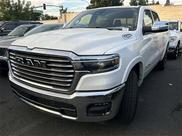 2025 Ram 1500 Laramie photo 3