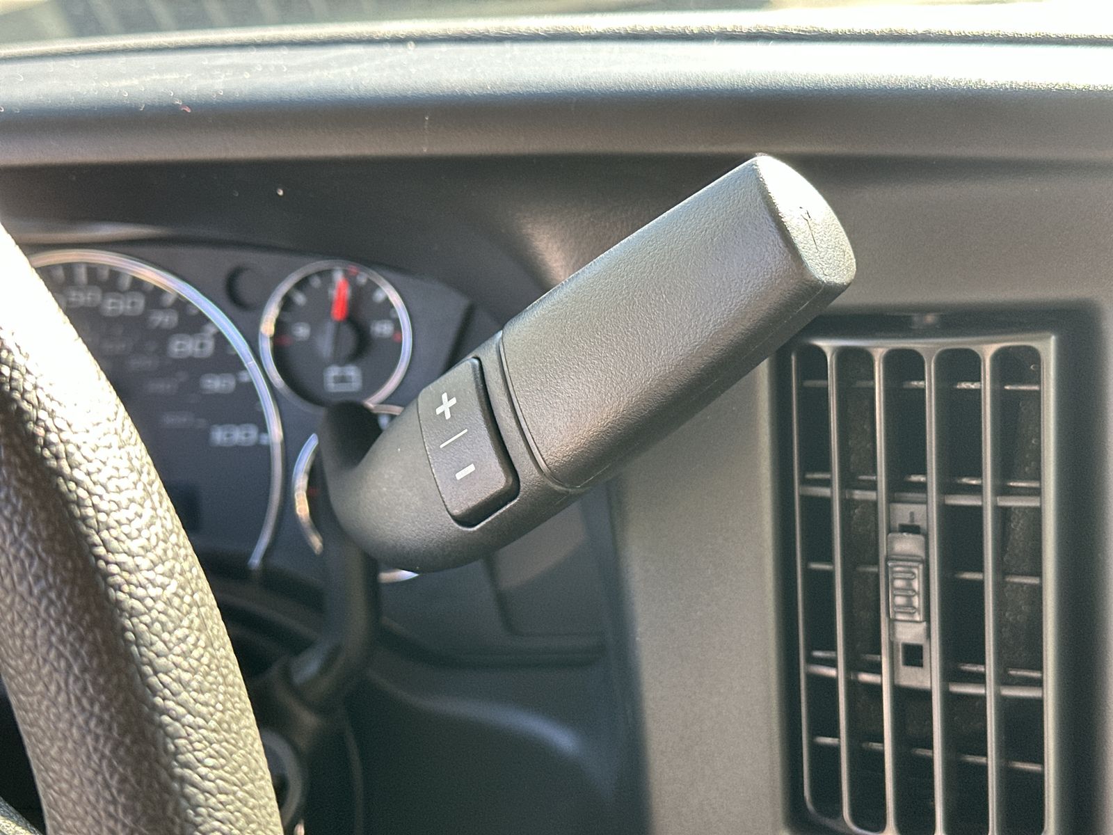 2026 GMC Savana Cargo Work Van - Photo 46