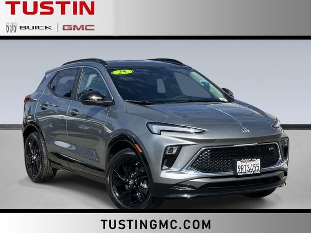 2025 Buick Encore GX Sport Touring photo 1