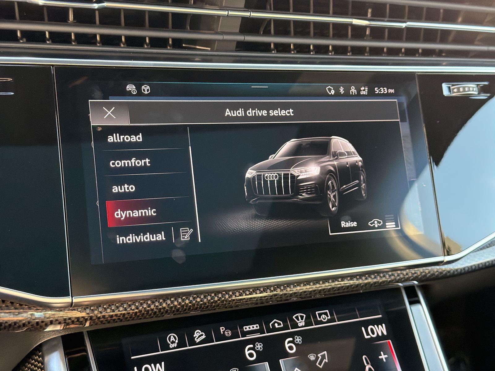 2023 Audi SQ7 Prestige - Photo 39
