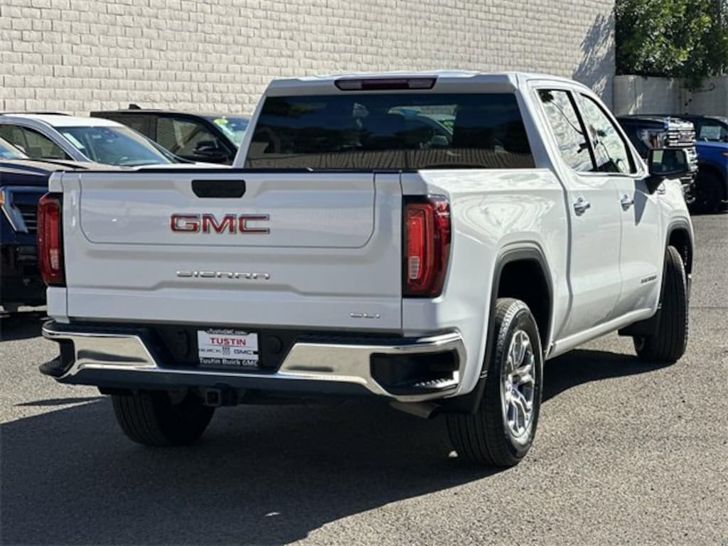 Used 2024 GMC Sierra 1500 SLT Truck
